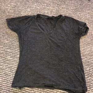 BRANDY MELVILLE tee